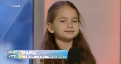 Ana-Cernicova-Amelia-Uzun-Mama